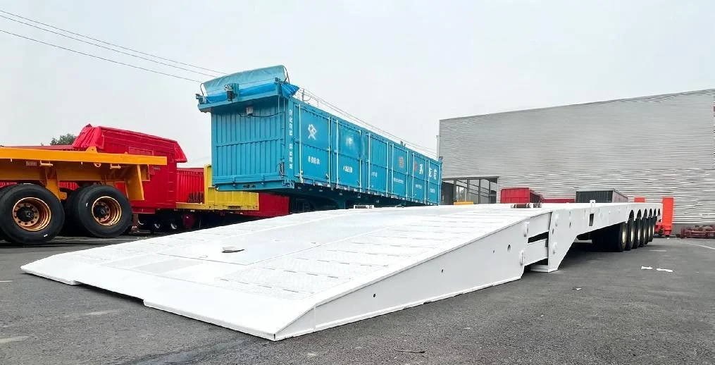 19.2-Meter Folding Gooseneck Low-Bed Trailer